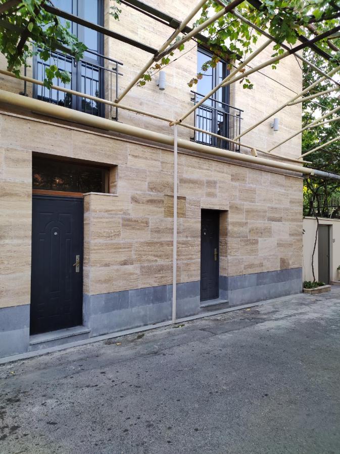 Hotelise I Bells-Of-Ireland Apartment Yerevan Exterior photo